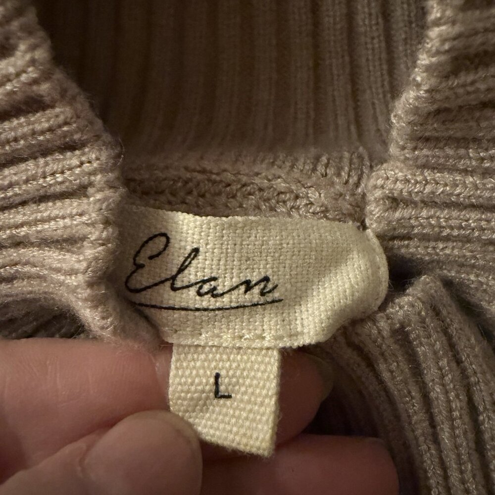 Elan Keegan Sweater Beige L Large Crossover Front Mock Neck Ribbed Thumbholes - Picture 4 of 7